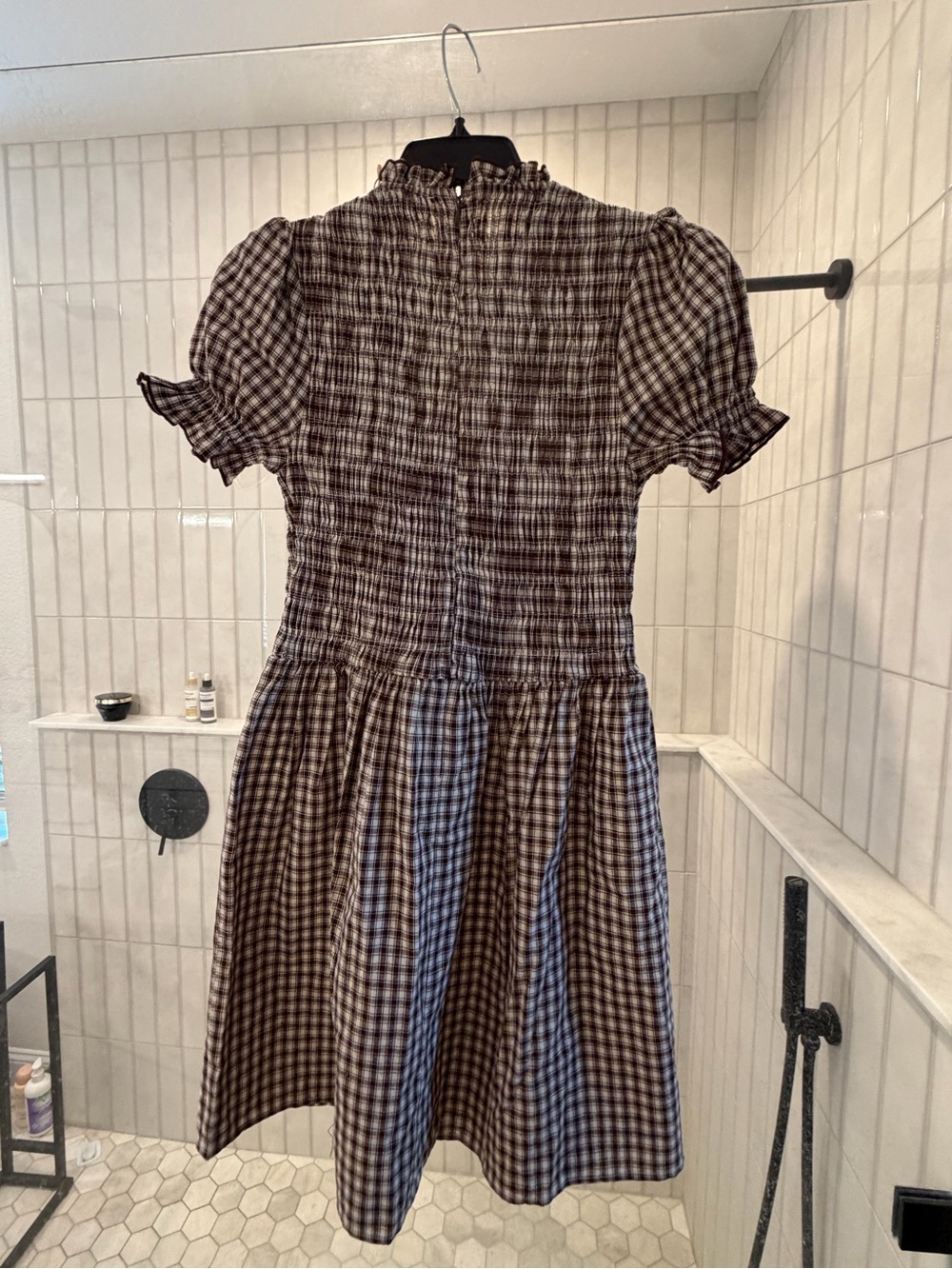 RIHOAS Brown Gingham Smocked Mini Dress with Puff Sleeves - Picture 6 of 7